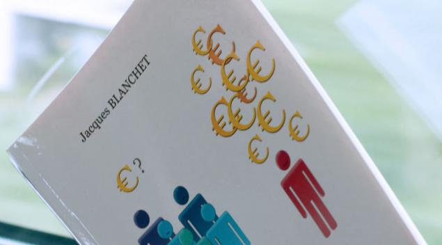 Couverture livre Les Mystères de la répartition sociale